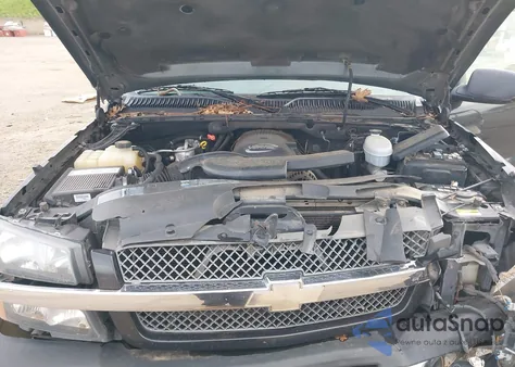 2003 Chevrolet Avalanche 1500 z USA, uszkodzony, nr VIN 3GNEK13T33G257625